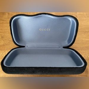 Gucci Velvet Hard Shell Eyeglass Sunglasses Case New
